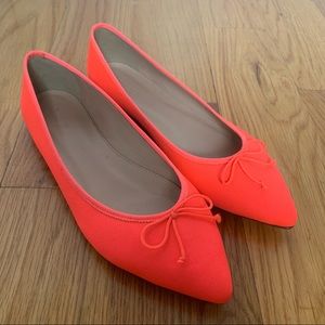 NWOB J Crew Gemma Flats in Neon Coral Size 8